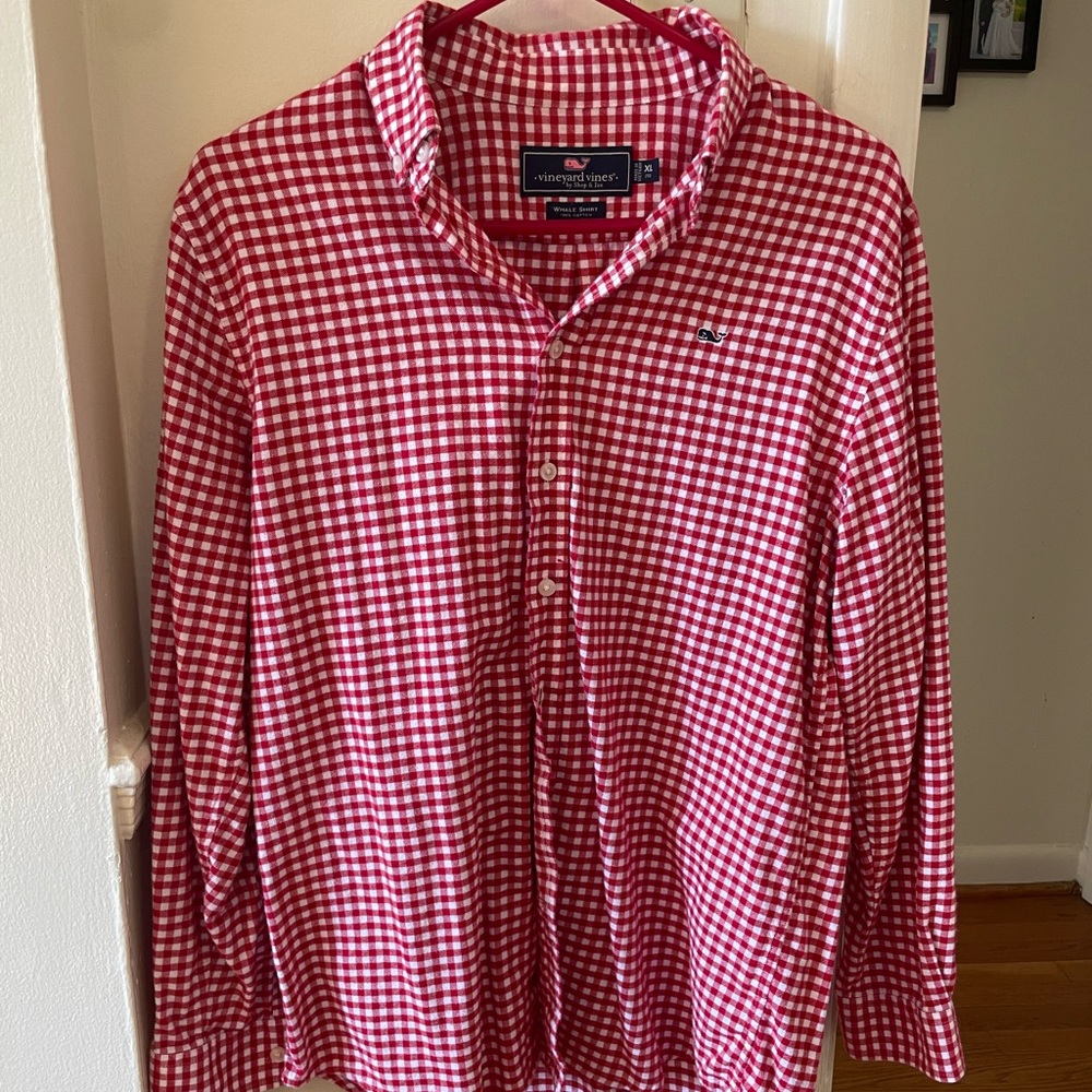 Vineyard Vines men’s small (boys XL) flannel whale shirt